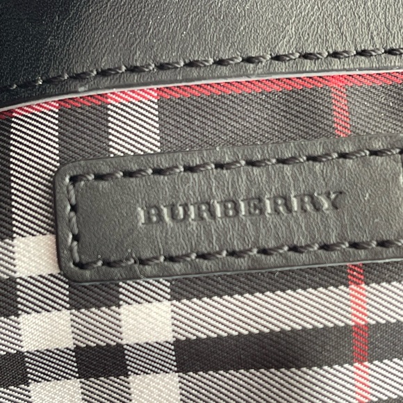 auth large burberry - Picture 4 of 13